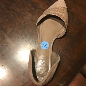 Beige shoe, Vince camuto